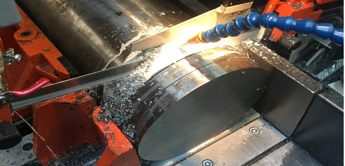 steel_saw_cutting